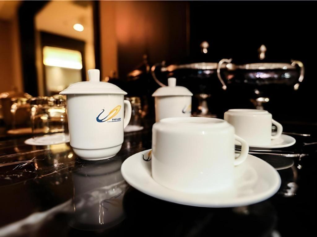 Country Garden Phoenix Hotel Shenyang Exterior foto